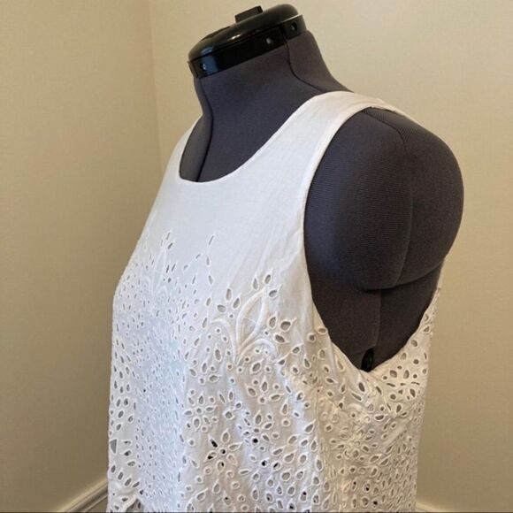 CABI Frolic Blouse, White, Small #5723 EUC - Picture 4 of 6